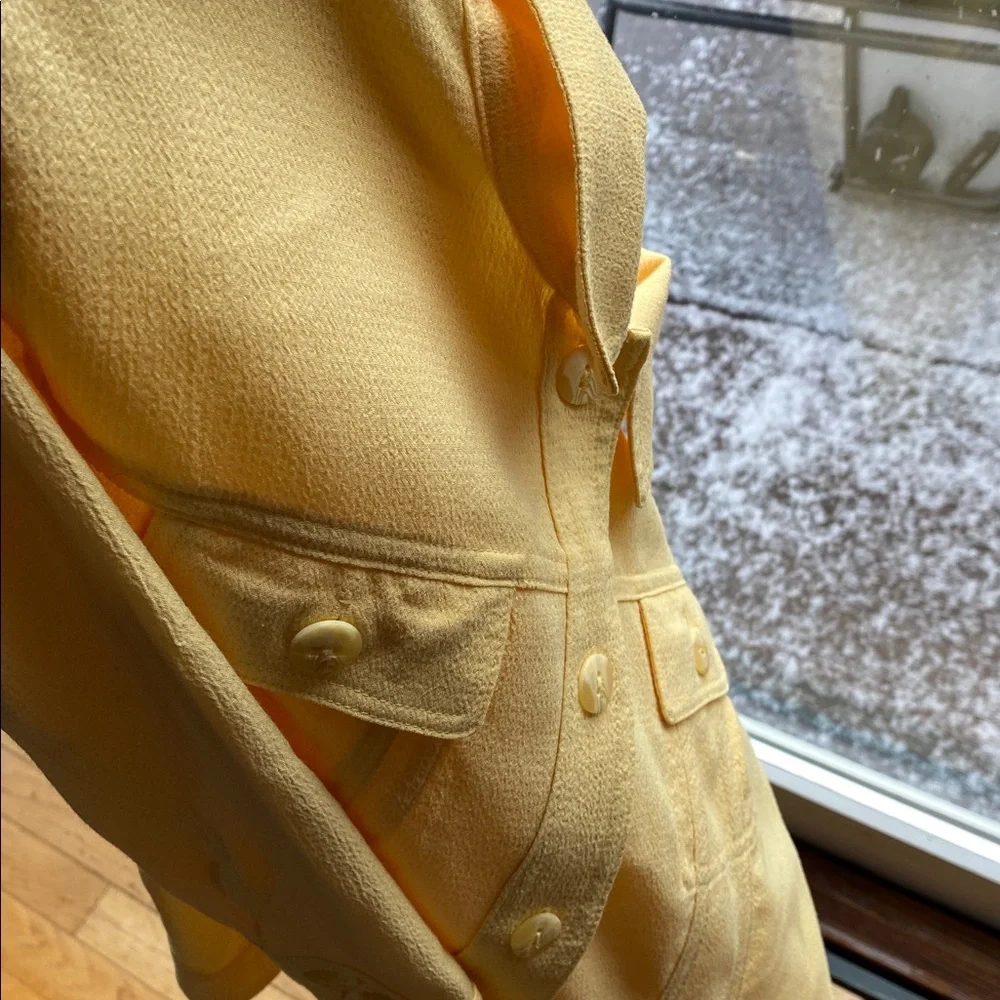 Christopher Banks Petite Large Yellow Button Top or Maybe a Lighweight Jacket - Picture 16 of 16